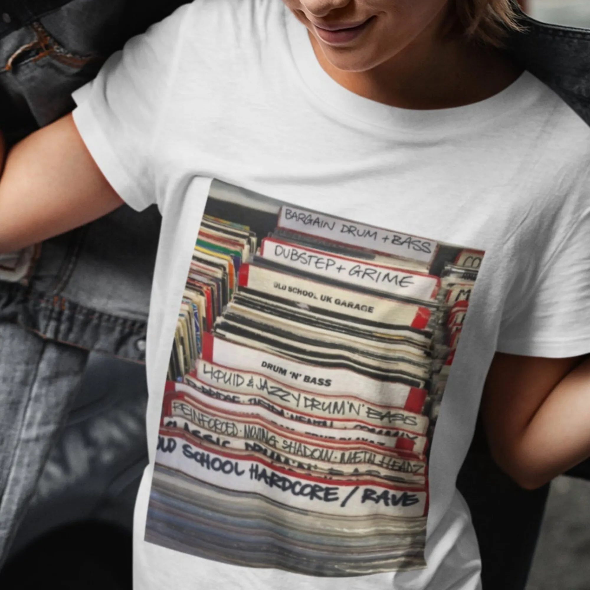 London record shop tshirt, vinyl, LP shirt, dance music, edm, 12 inch, record sleeve, record player, turntable, technics