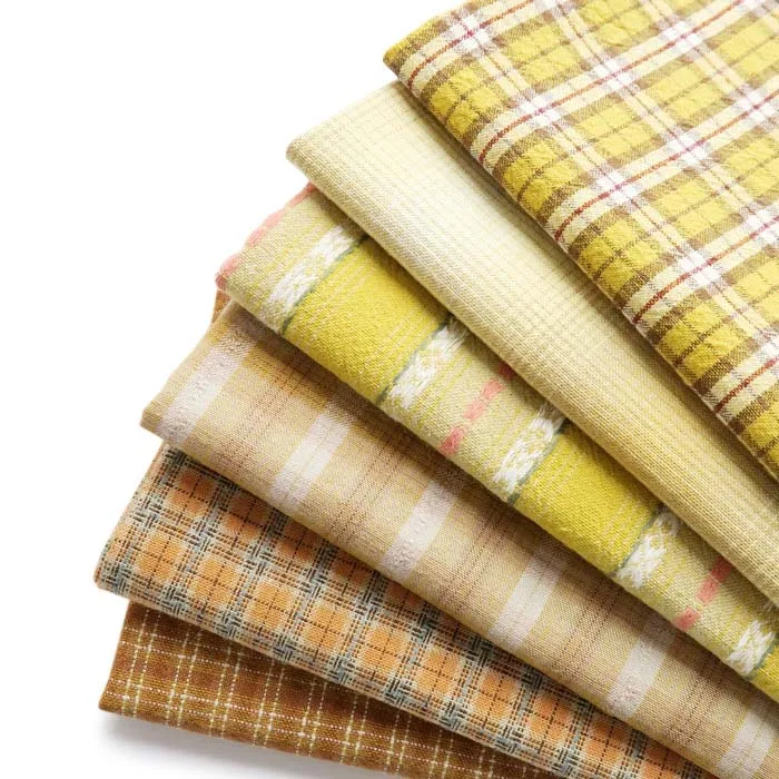 40*48cm DIY Japan Little Cloth group Yarn-dyed fabric,for sewing Handmade Patchwork Quilting , stripe dot Random Yellow  plaid