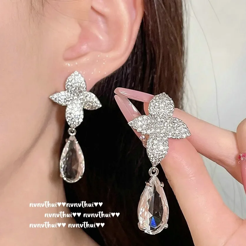 Shenna River Star Morning Jewelry Earring 18K Gold Plated Star Field Zirconia Large Waterdrop Earring Flower Petal Zirconia