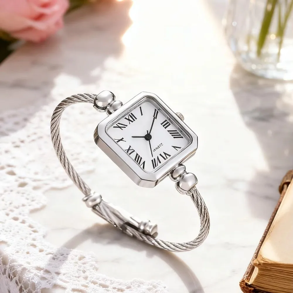 Open-Ended Bracelet Bracelet Watch Compact Size Miniature Design Square Dial Watch Digital Square Dial Analog Display