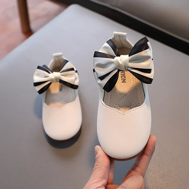 Meisjes Schattige Kleur Bijpassende Strik Prinses Schoenen Kinderen Effen Kleur Leren Schoenen Voor Feest Bruiloft Baby Zachte Zolen Wandelschoenen