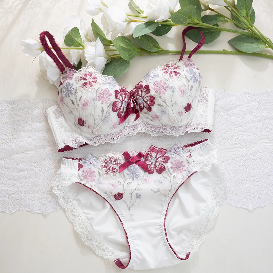 Sweet embroidery thin bra set teenage girls gathered side collection ladies underwear bras women push up lingerie