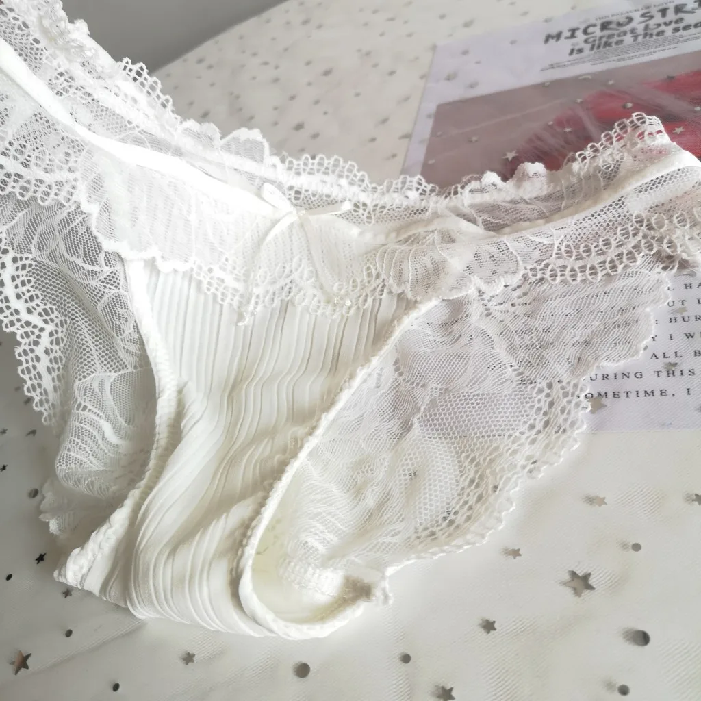 Japanese Dalian Lace Seamless Soft Girl Underwear, Women's Pleated Waist, One Piece Chiffon Underwear, Women's Hanging Diamond