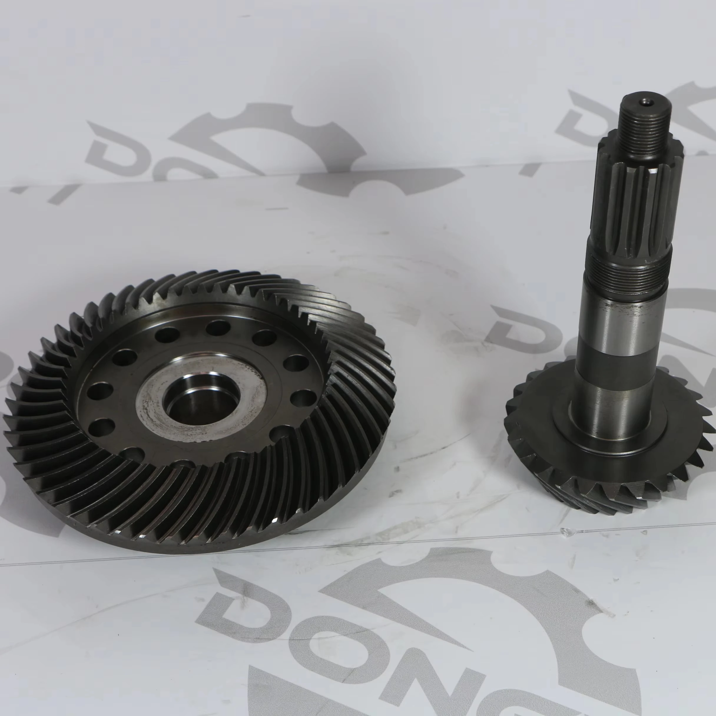 

Factory Hot Sale Excavator Axle Spare Parts GEAR SET BEVEL ZTAM-01028 for Excavators R55WI