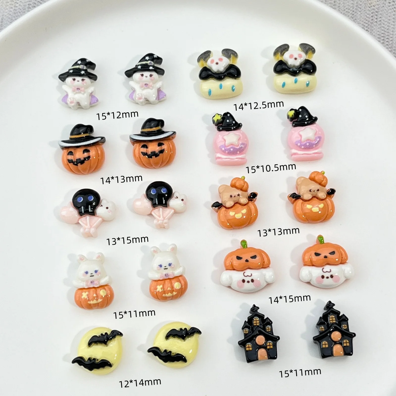 20 Stück Halloween-Cartoon-Nagel-Charms im dunklen Stil, 3D-Kürbis-, Geist- und Totenkopf-Harz-Accessoires für DIY-Nagelkunst-Dekoration – Detail 3