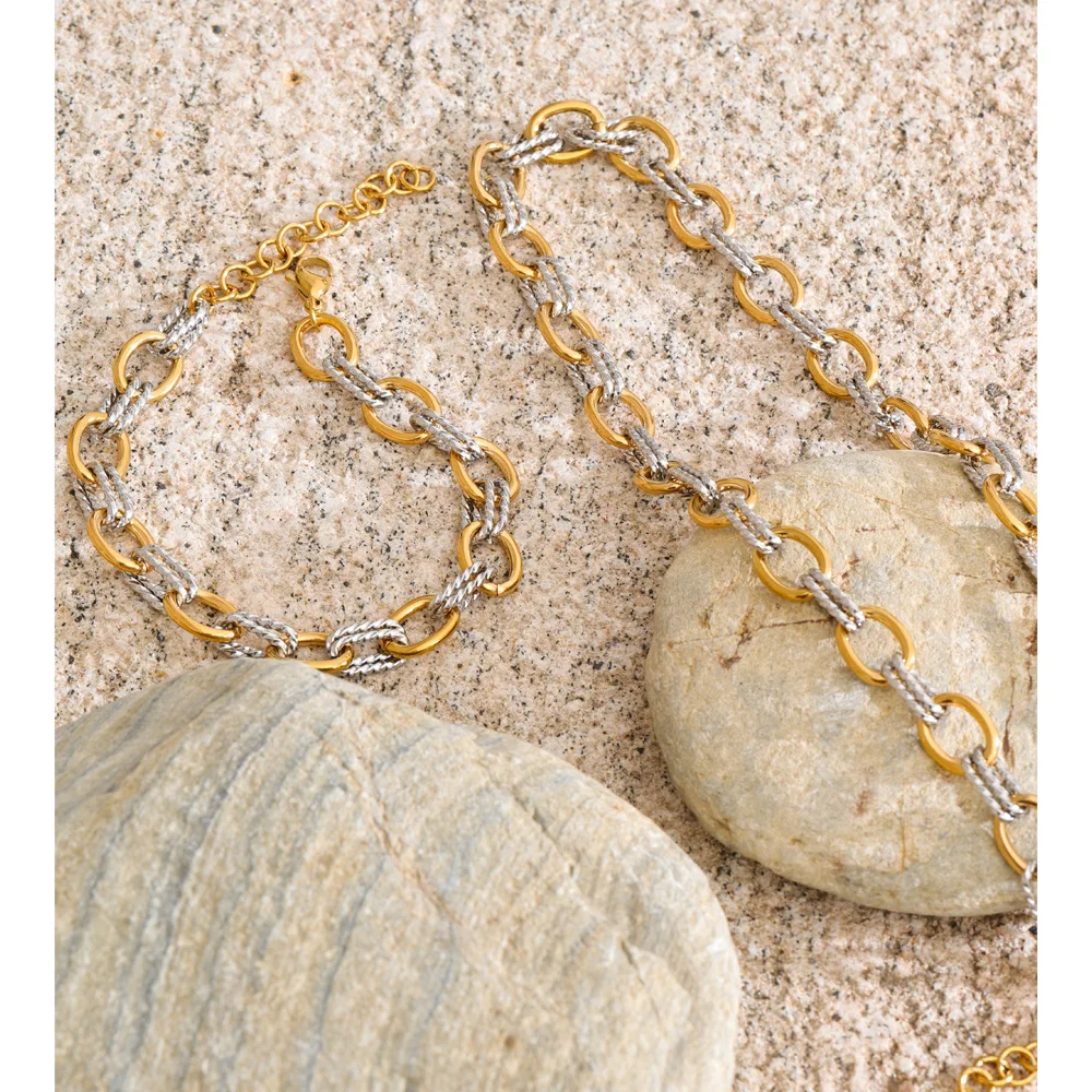 Thumbnail 4 - #53 Trending Statement Jewelry Sets Right Now