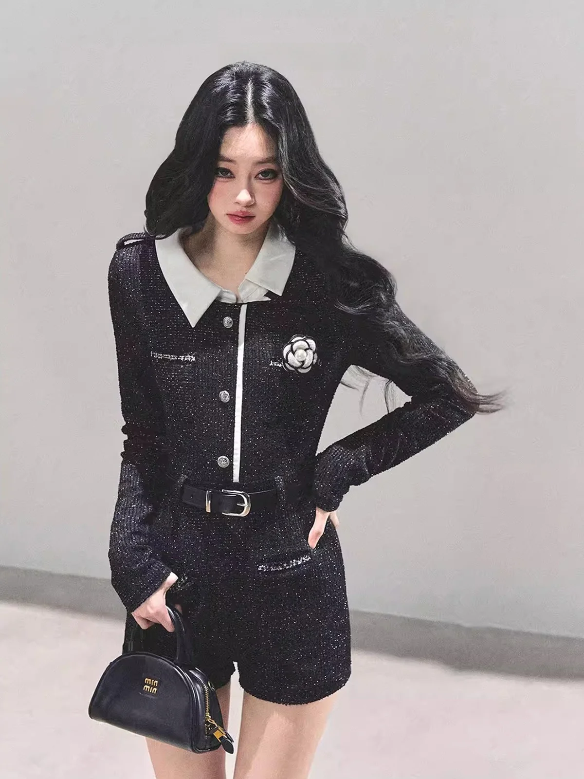 

AOMALM Silent One-Piece Jumpsuit Women's Winter Slim Short Pants High Waist Short Length Polyester Fabric