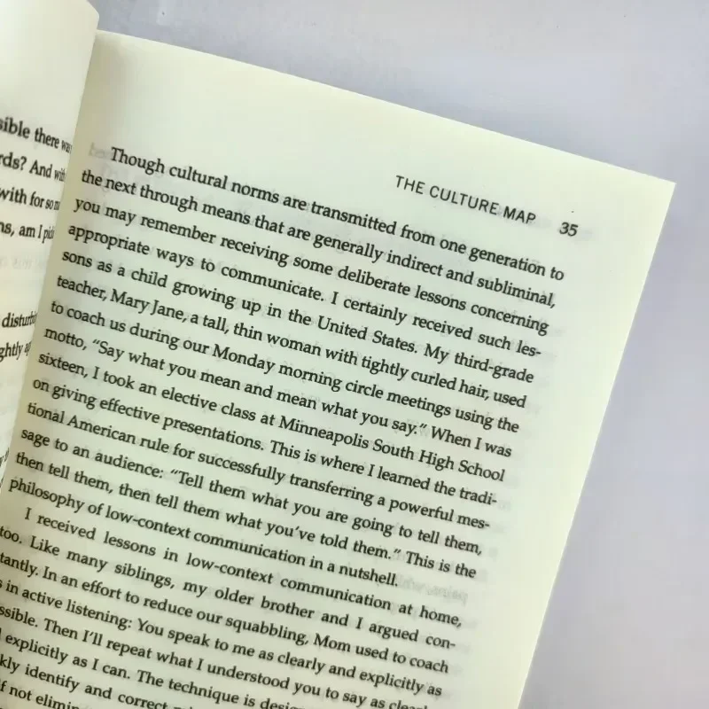 Mapa de la cultura de Erin Mei, libro de papel en inglés, decodificación de cómo la gente cree, lidera y hace las cosas