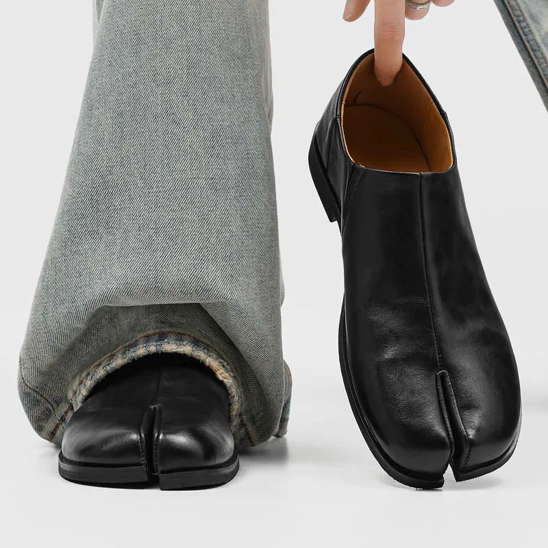 High End Men Split Toe Loafers A Brand New Personalized Soft Comfortable Fashionable Couple Style Shoe