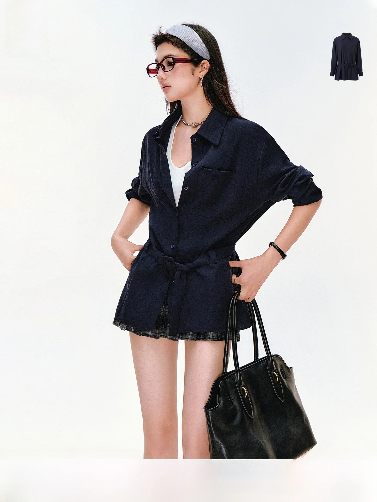 

Свободное миди-платье темно-синего цвета в стиле кэжуал для женщин: удобное, дышащее, с длинными рукавами, на пуговицах, для повседневной носки