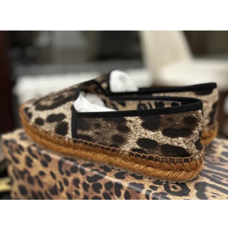 Женские туфли на плоской подошве с леопардовым узором, 2026, сине-белые фарфоровые эспадрильи без шнуровки с круглым носком и веревочной подошвой с леопардовым принтом