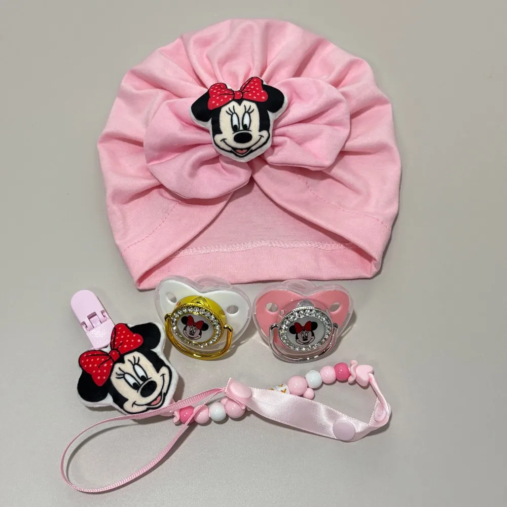 

Beautiful baby bib with cartoon patterns Cute newborn hat Cool baby crawling suit with anime characters Comfortable baby pacifie