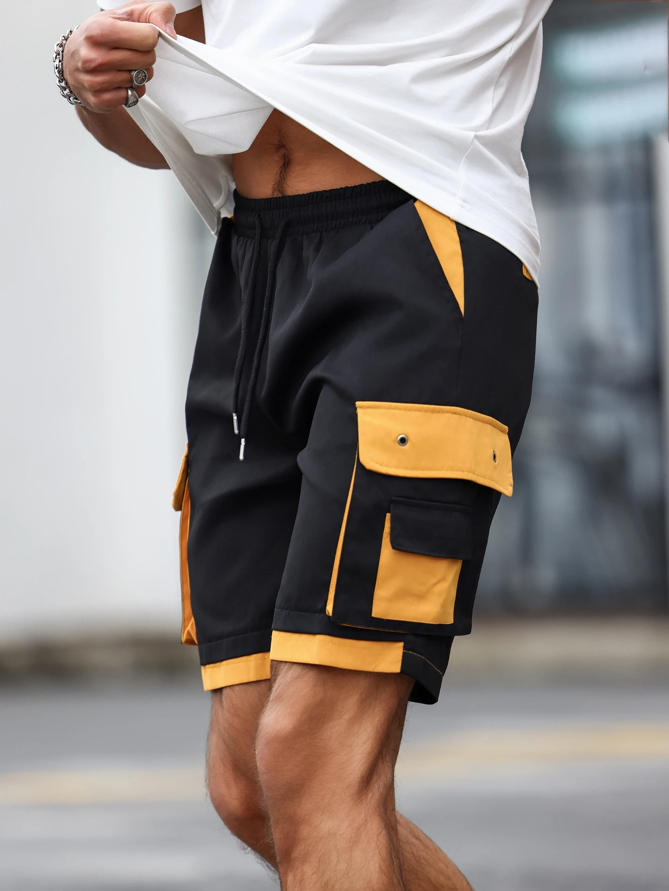 Mens Color Block Yellow and Black Personalized Multi-pocket Cargo Shorts