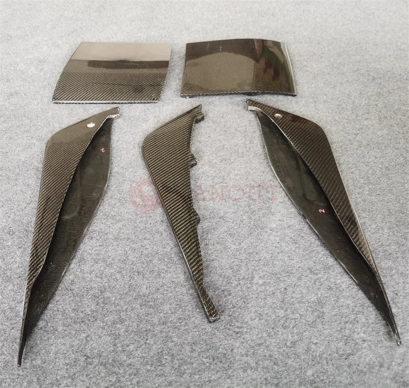 Material de fibra de carbono para-choque traseiro, difusor de lábios, decoração para Ferrari Califórnia 2015, estilo de carro