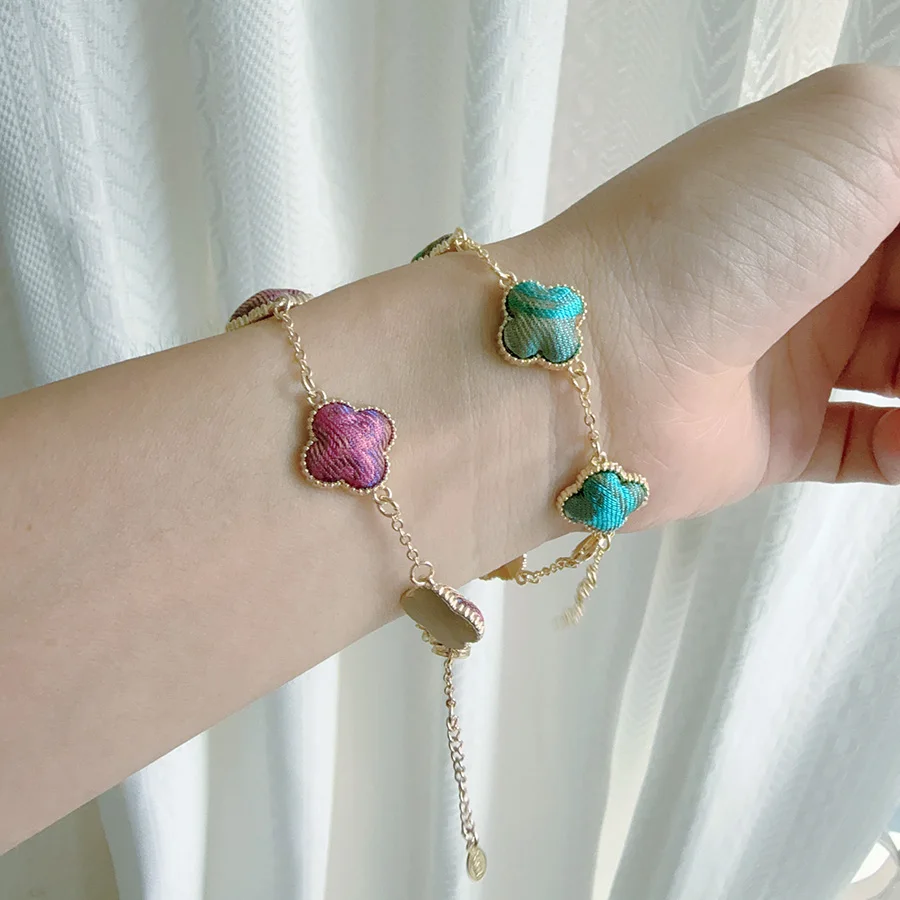 Xiangyun Sha – Bracelet porte-bonheur trèfle à quatre feuilles pour femmes, 100% soie, réglable, Bijoux de luxe pour filles, cadeaux