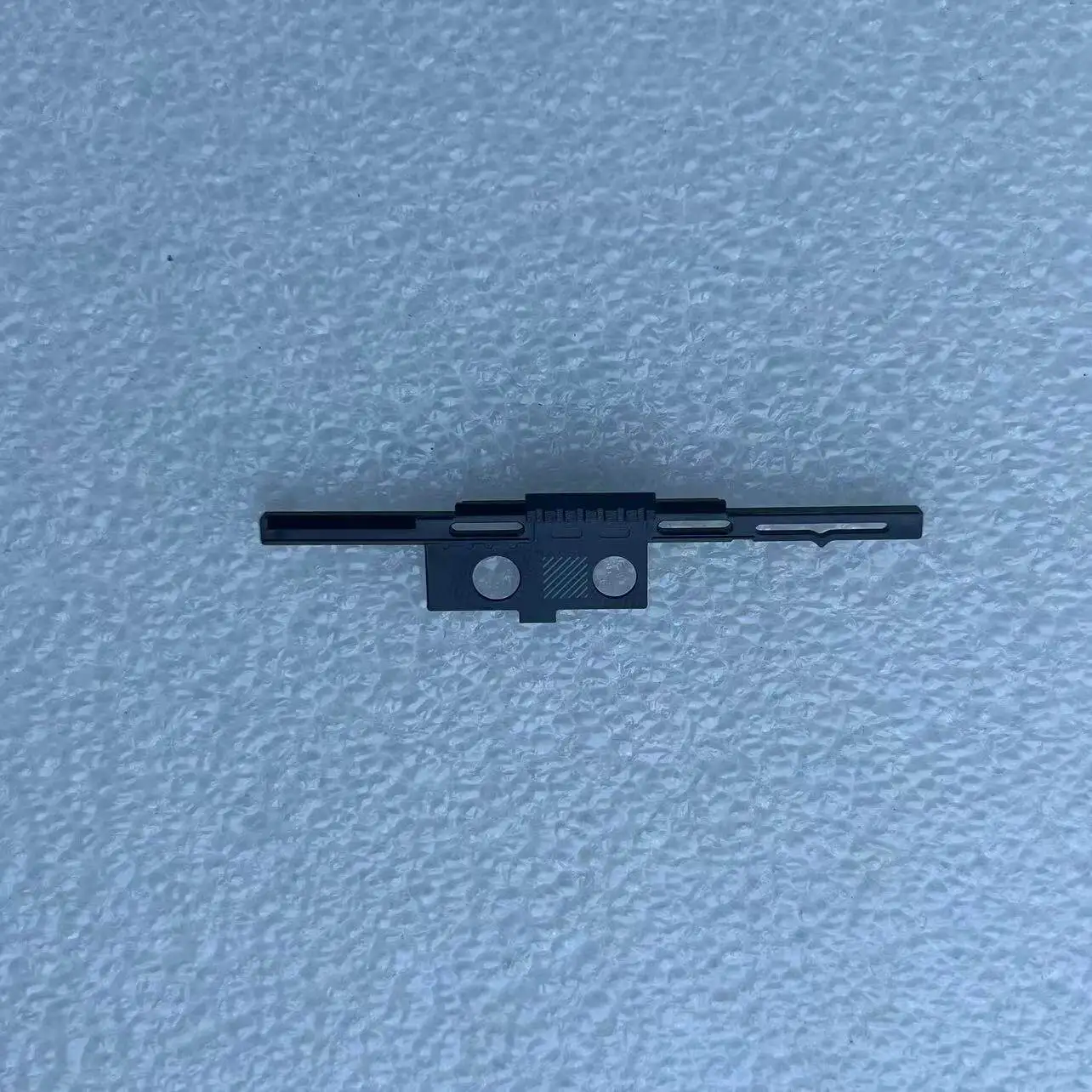 FOR Dell Latitude 5520 5521 5530 5531 5540 Camera Baffle, Pick, Slide