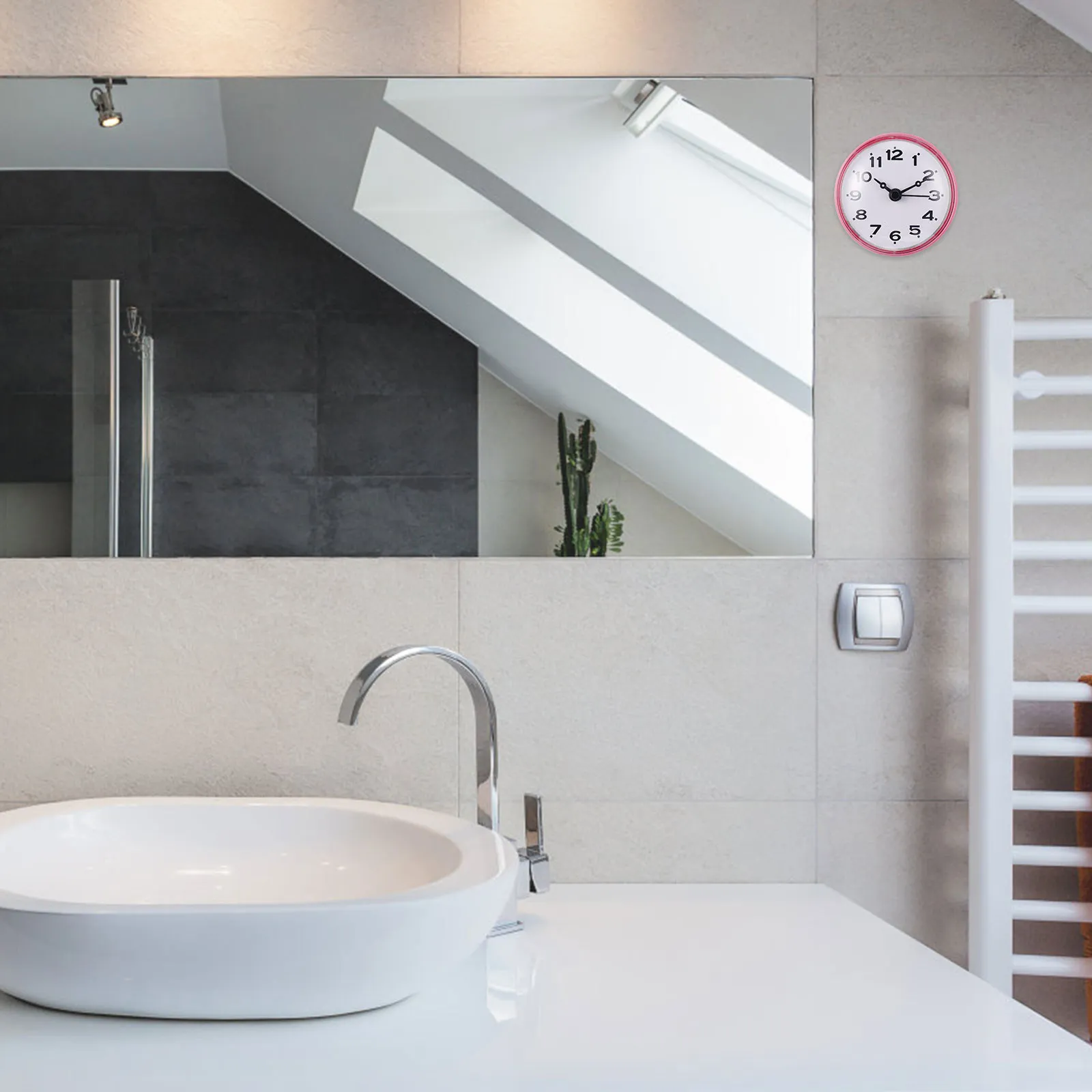 1Pcs Silent Waterproof Bathroom Wall Clock Suction Cup Hanging Mute Anti-Fog Clock Battery Operated Kitchen Hanging
