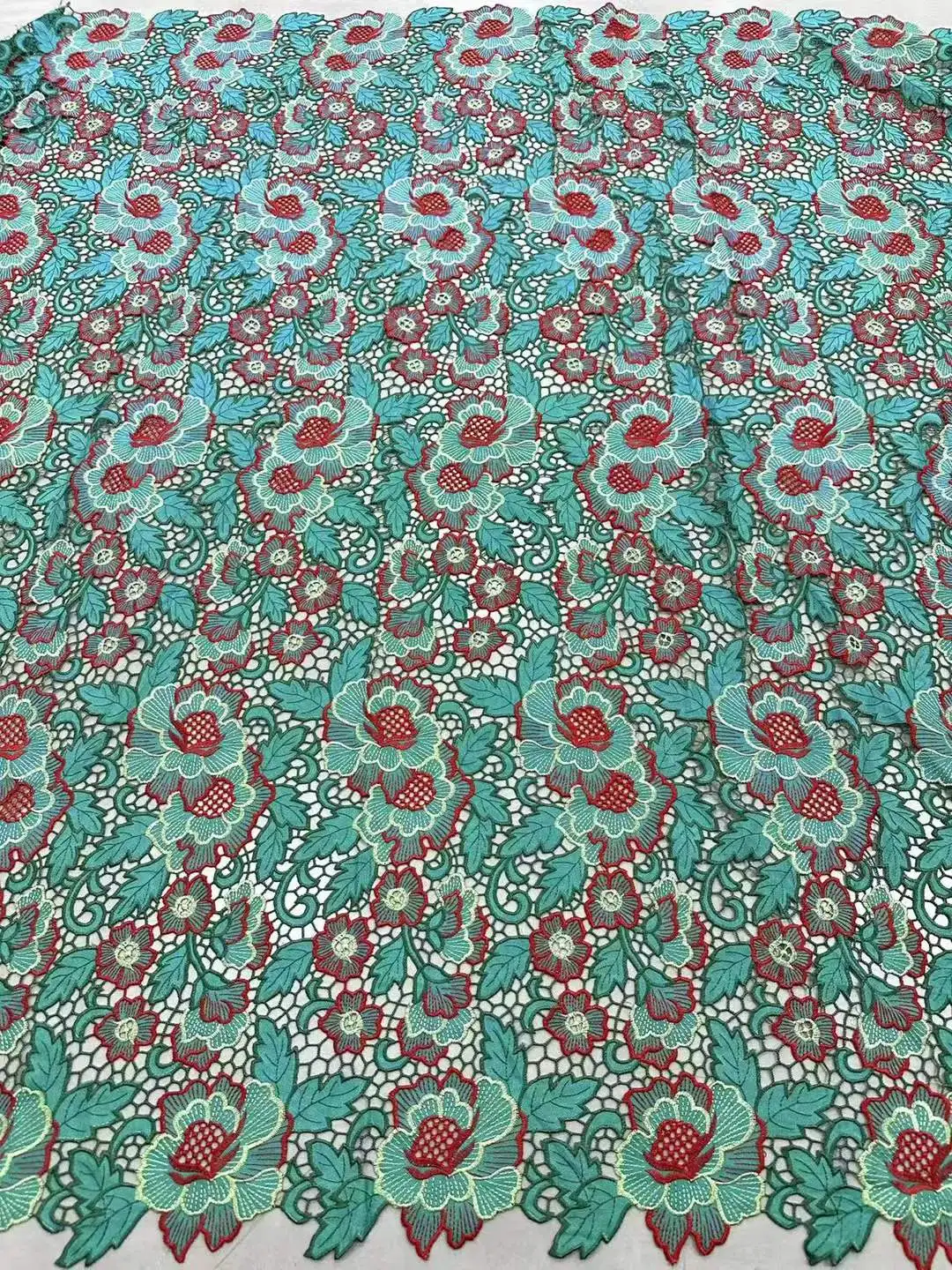 Kostenverkauf: Zarte, sehr weiche Baumwolle, Laserstickerei, hochwertiger Schweizer Spitzenstoff, Party-Abendkleid NN1568_R – Detail 8