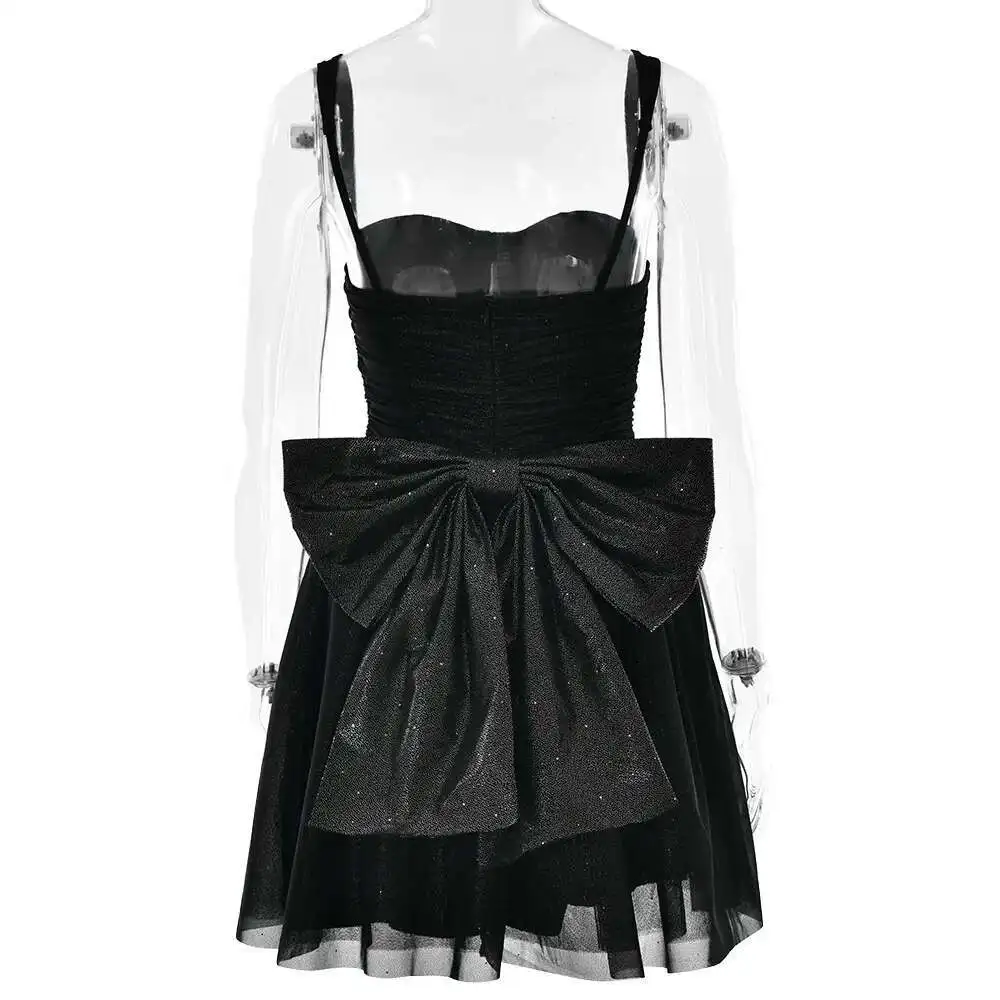 Mini vestido de verano Vestidos Avrilyaan Seda brillante Vendaje con lazo Vestido sexy de una línea Mujeres 2026 Vestido de fiesta elegante Sin espalda Bodycon