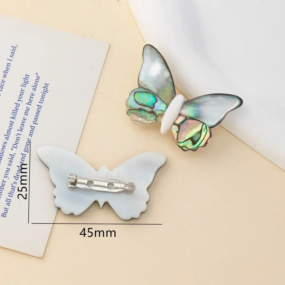 Butterfly Shaped Insect Series Pearl Mother of Pearl Patchwork Brooch, Natural Shell Pins for Backpacks Jewelry Accessories