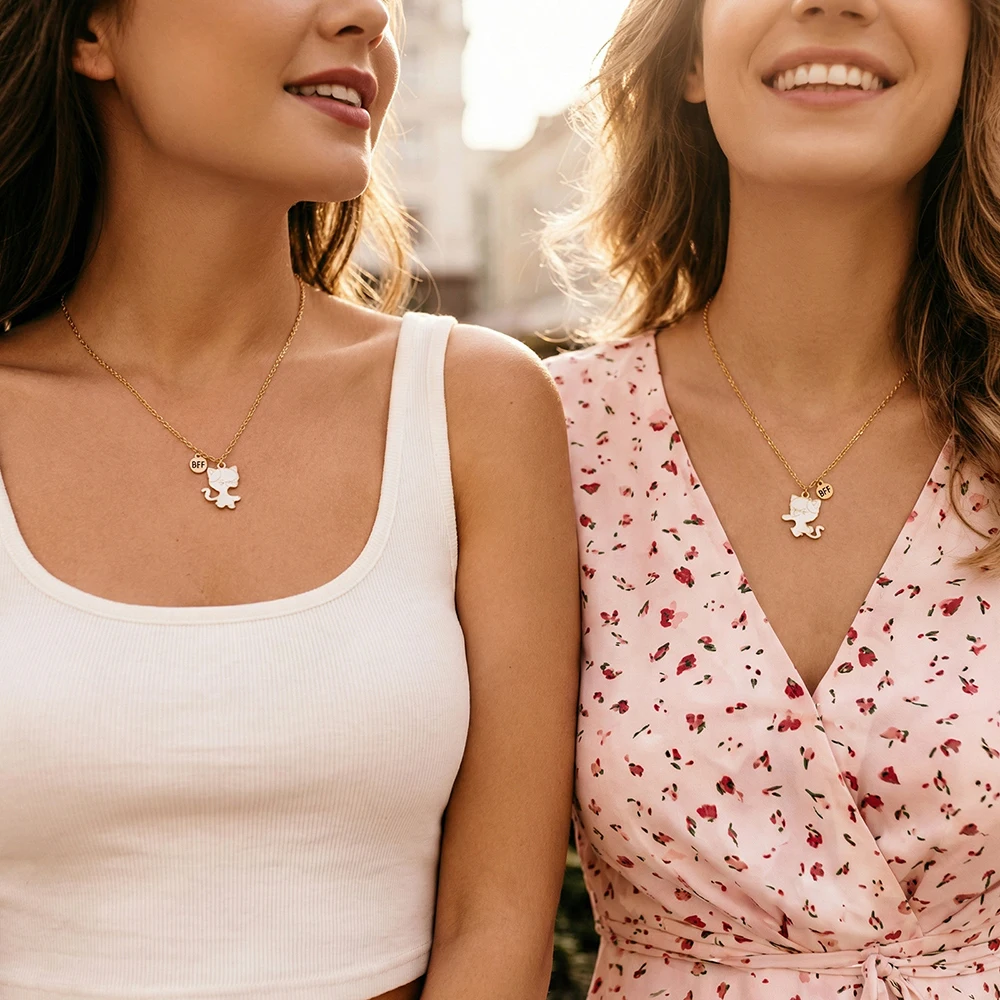Bff Magnetic Cat Pendant Necklace Set Women's Stainless Steel Cute Hugging Cat Couple Necklace Friendship Jewelry And Gift