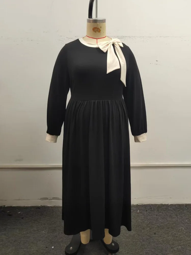 GIBSIE Plus Größe Neue 2025, Herbst Kontrast Bogen Retro Schwarz Langes Kleid Frauen Elegante Oansatz Langarm Elastische A-linie Kleider