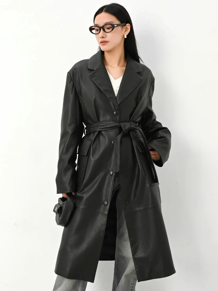 Lange lederen donsjassen met veters voor dames Herfst Winter High-end eenvoudige zwarte echte schapenvacht witte ganzendonsjas