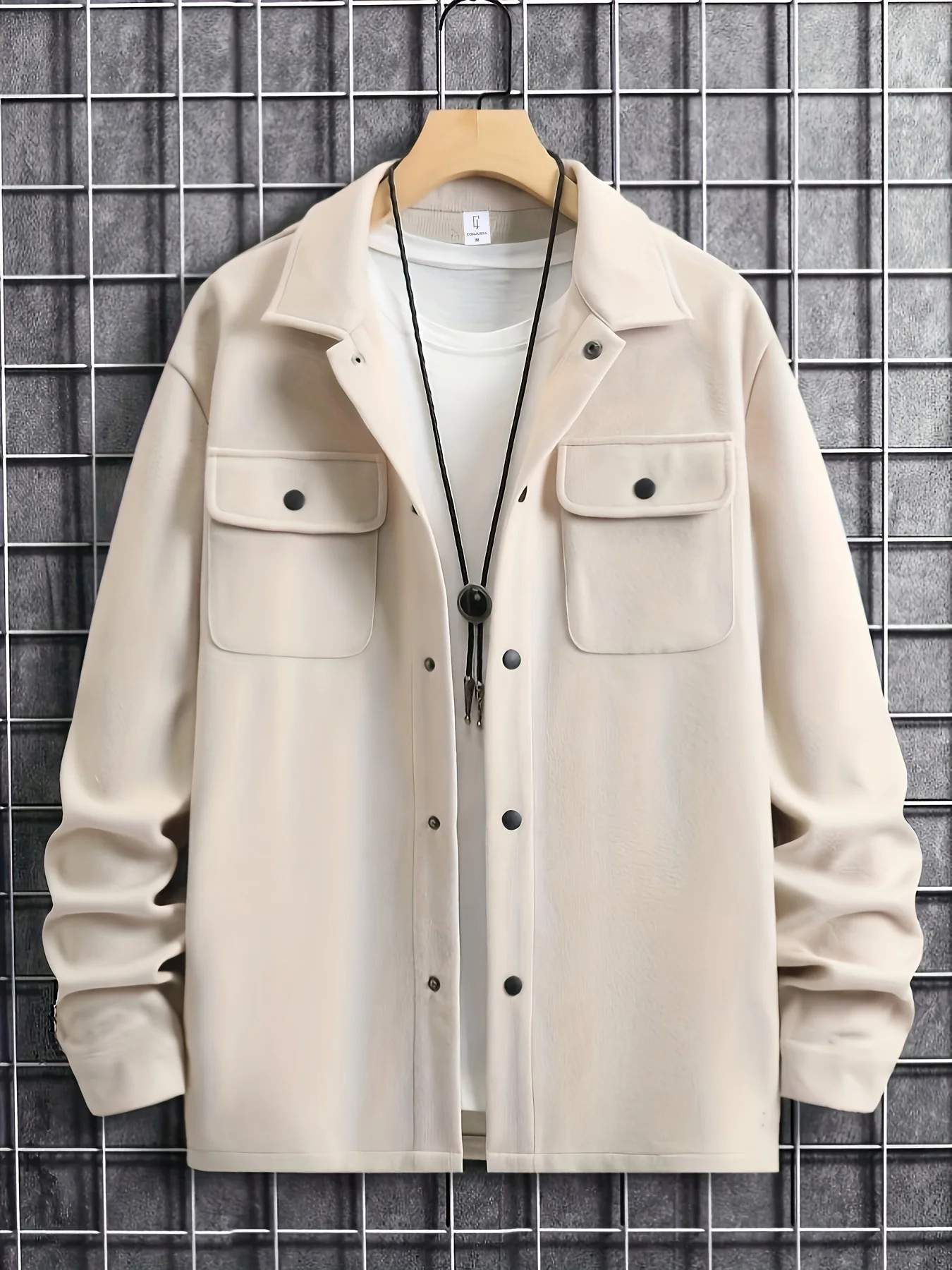 Men's Spring and Autumn Drapey Solid Color Work Shirt Jacket, Off-White Lapel with Symmetrical Patch Pockets, Black Buttons, Loose Fit Jacket, Casual Layering Versatile Top for Young and Middle-Aged Men