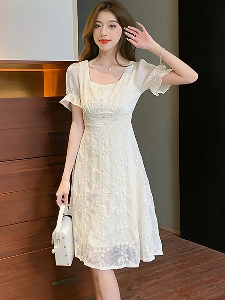

Women Fashion Elegant Party Dress and Events Summer White Embroiery Floral Hollow Out Chic Dress 2024 Korean Elegant Night Dress