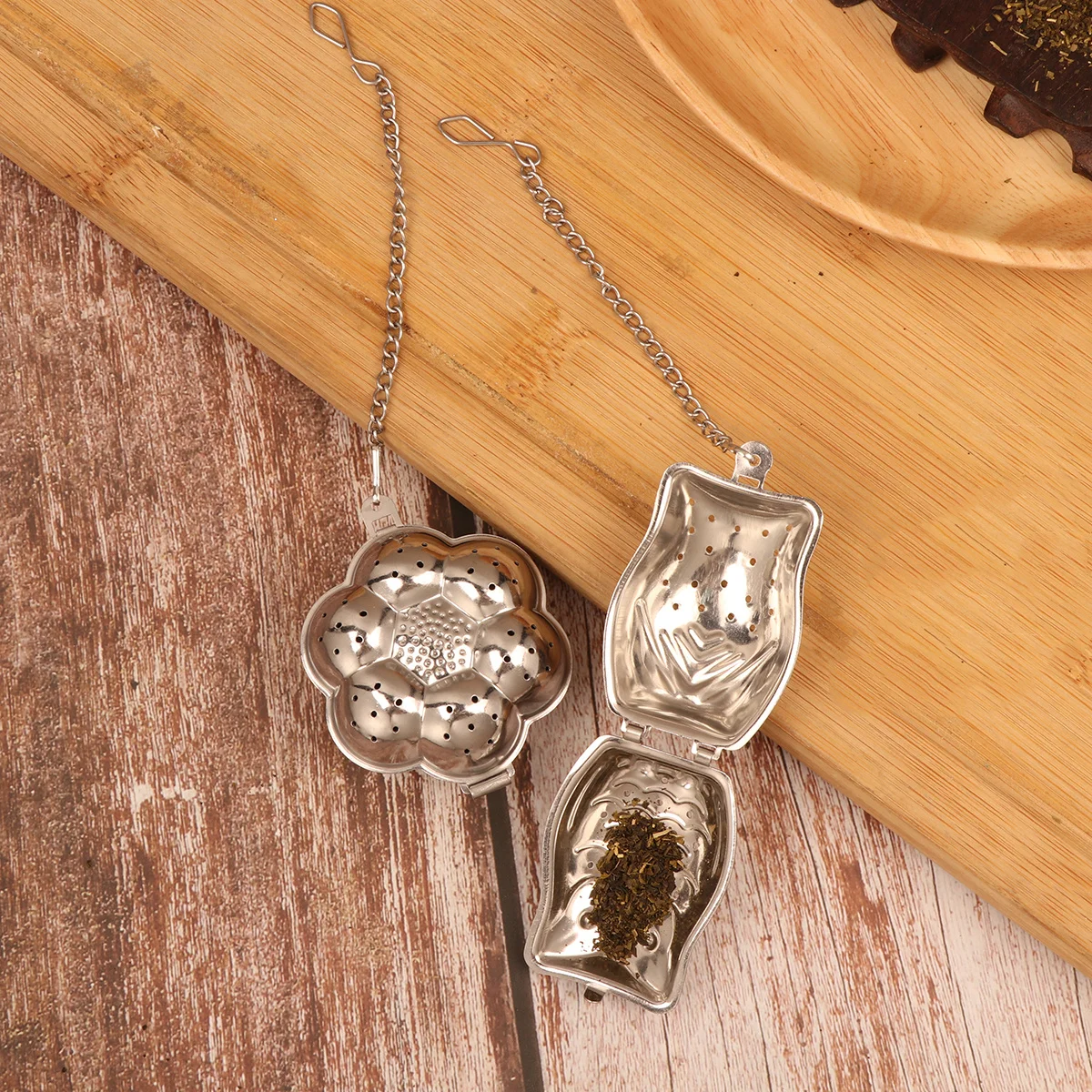 

2pcs Stainless Steel Tea Infuser Reusable Fine Mesh Loose Leaf Tea Filter For Black Green Oolong Herbal Chamomile Chai Spices