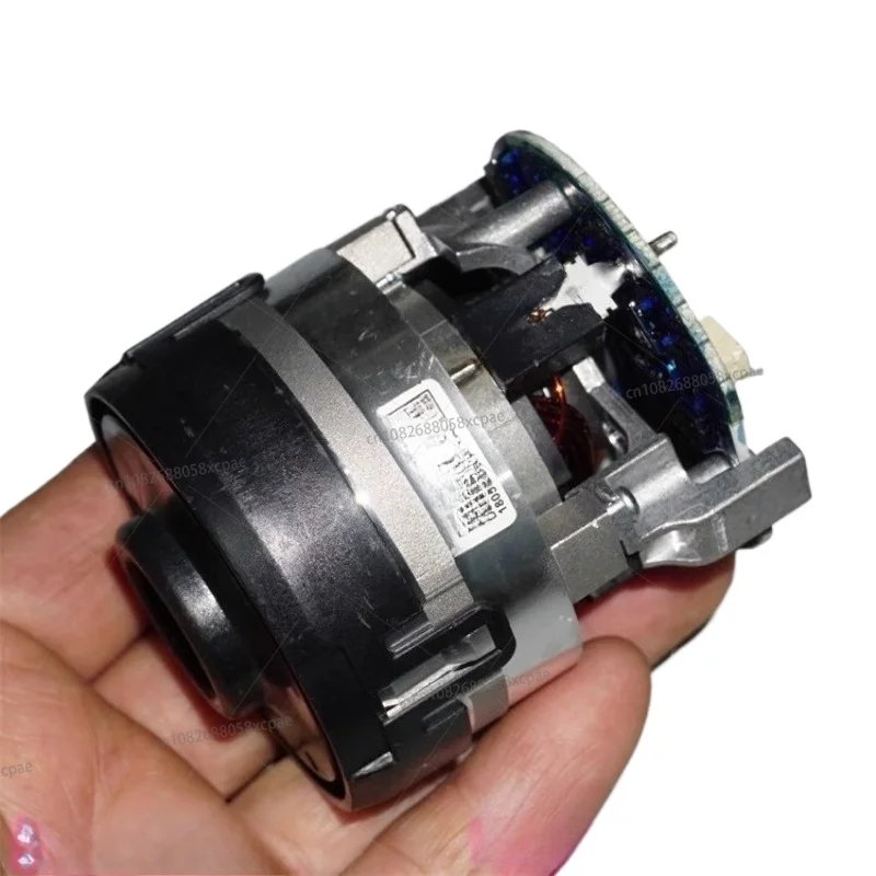 

Разнообразие высокоскоростных вакуумных бесщеточных вентиляторов. Трехфазные бесщеточные вакуумные вентиляторы.