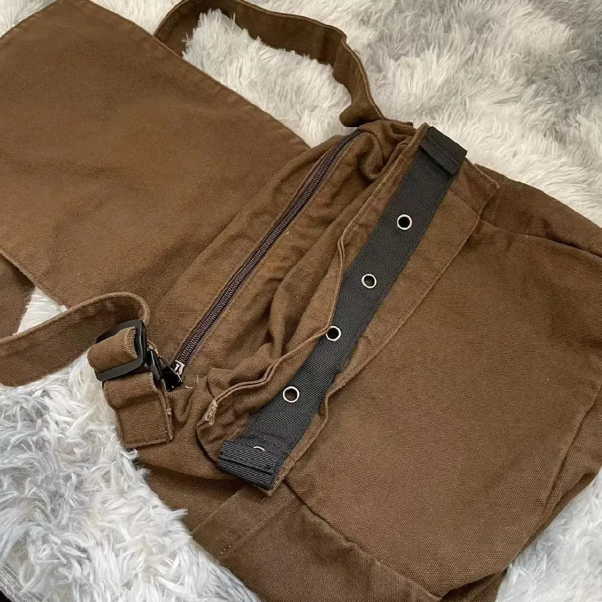 Women Retro Star Messenger Bag Canvas Y2k School Bags For Students Streetwear Crossbody Bag Vintage Brown Book Handbag 2024 New