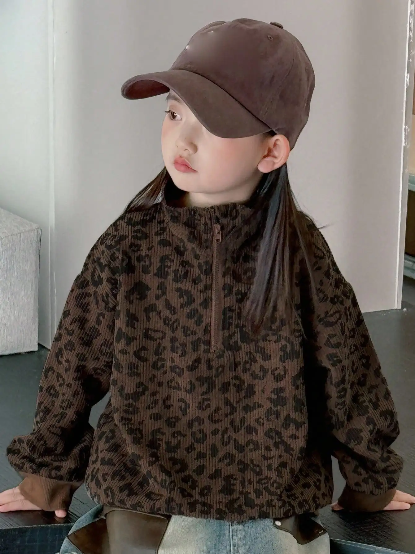 

Kids Loose Fit Leopard Print Half-Zip Corduroy Sweatshirt for Casual Wear