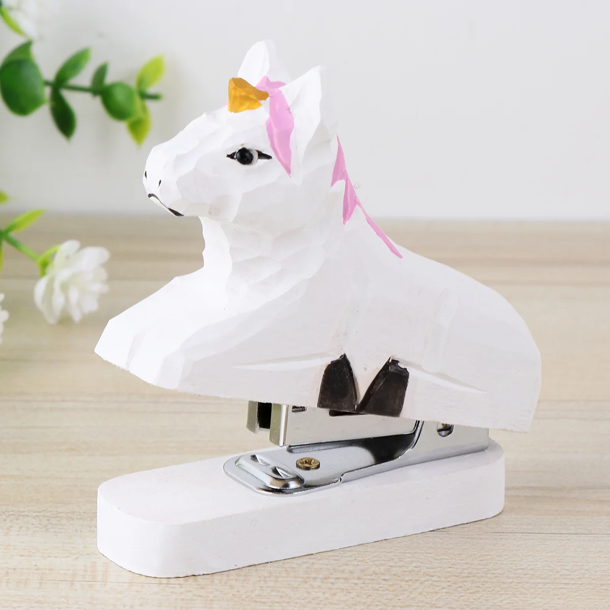 Novelty Stapler Cute Mini Animals Wooden Book Sewer Student Stationery Decorate School Supplies for Girls Child