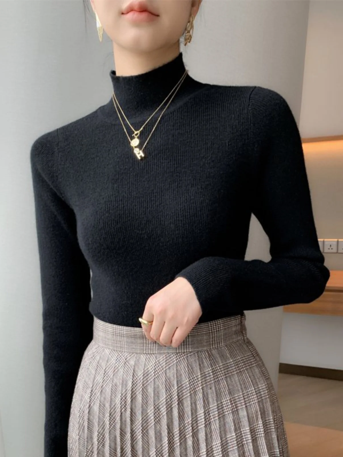 

Свитера Джемперы Пуловеры Женский флисовый свитер Женские трикотажные изделия Серые длинные для женщин Складной воротник Водолазка в стиле вестерн Art Woolens