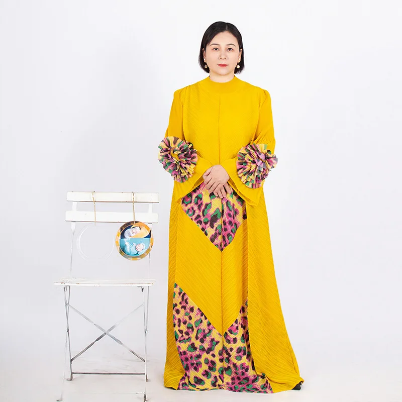 Miyake Extra-long Pleated Dress O Neck Color-blocked Fungus Full-sleeved Leopard Print Hand-flowered Robe for Women 2024 Spring