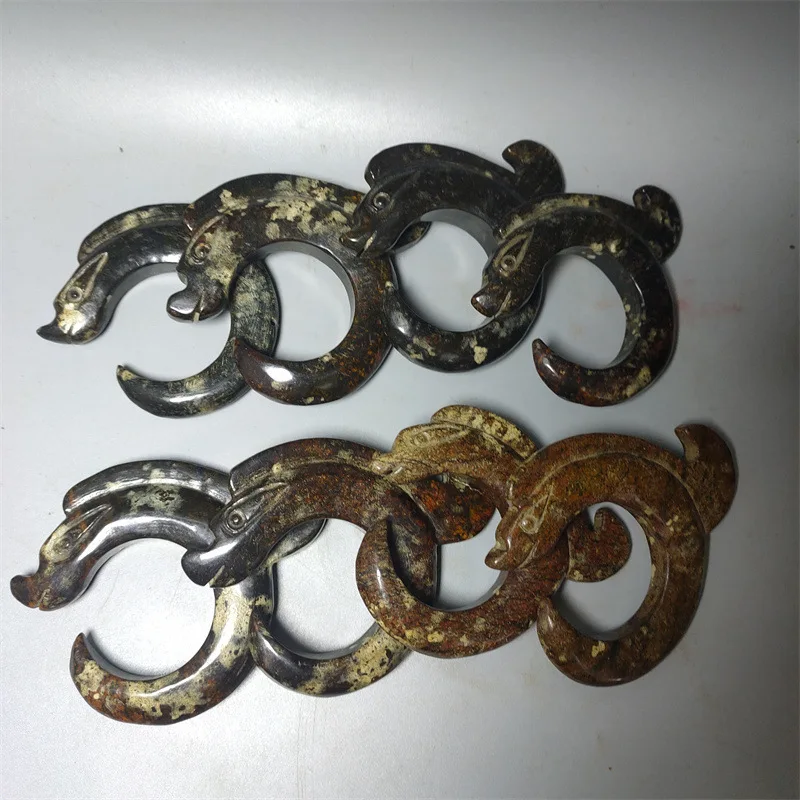 Barang lain-lain antik imitasi kerajinan antik bunga merah budaya gunung batu besi giok babi capung magnetik kait Naga