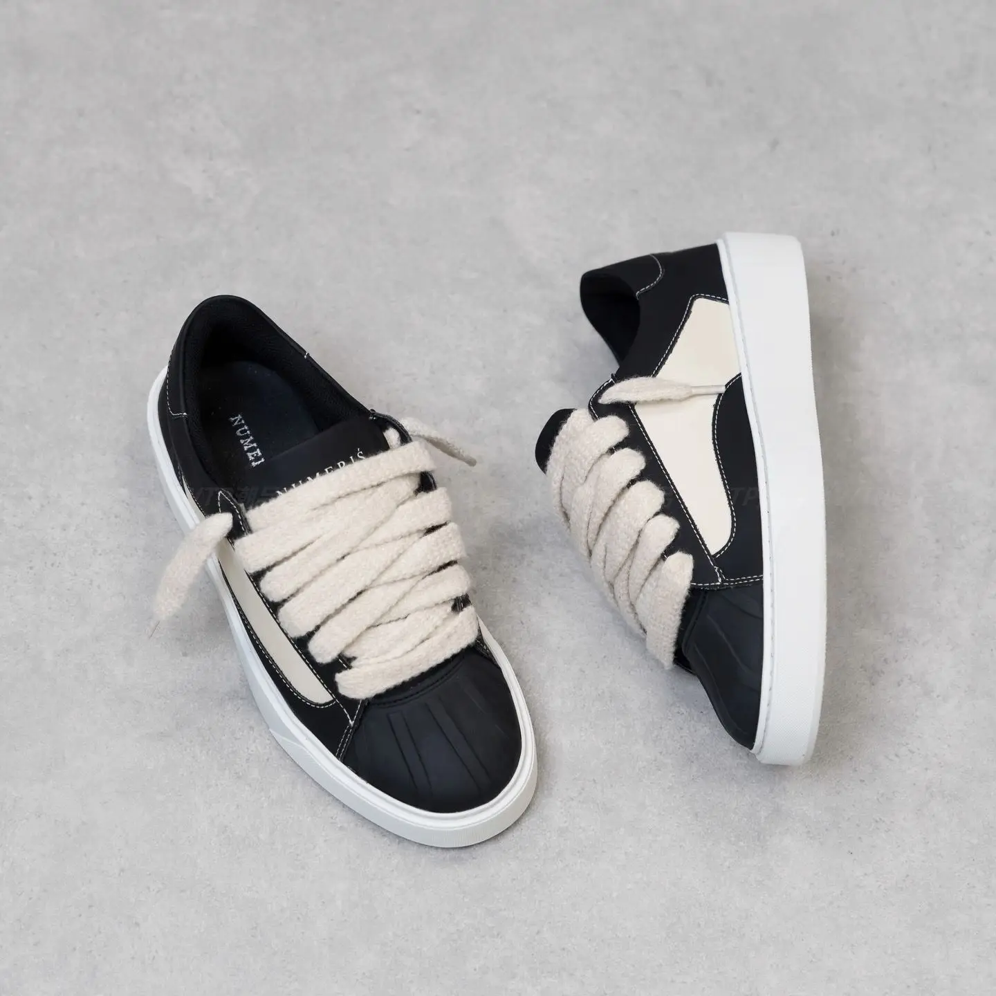 New Numeris Canvas Slip-On Shoes Popular Style Casual All-Match Unisex Net-Structured Rubber Outsole Round-Toe Comfortable