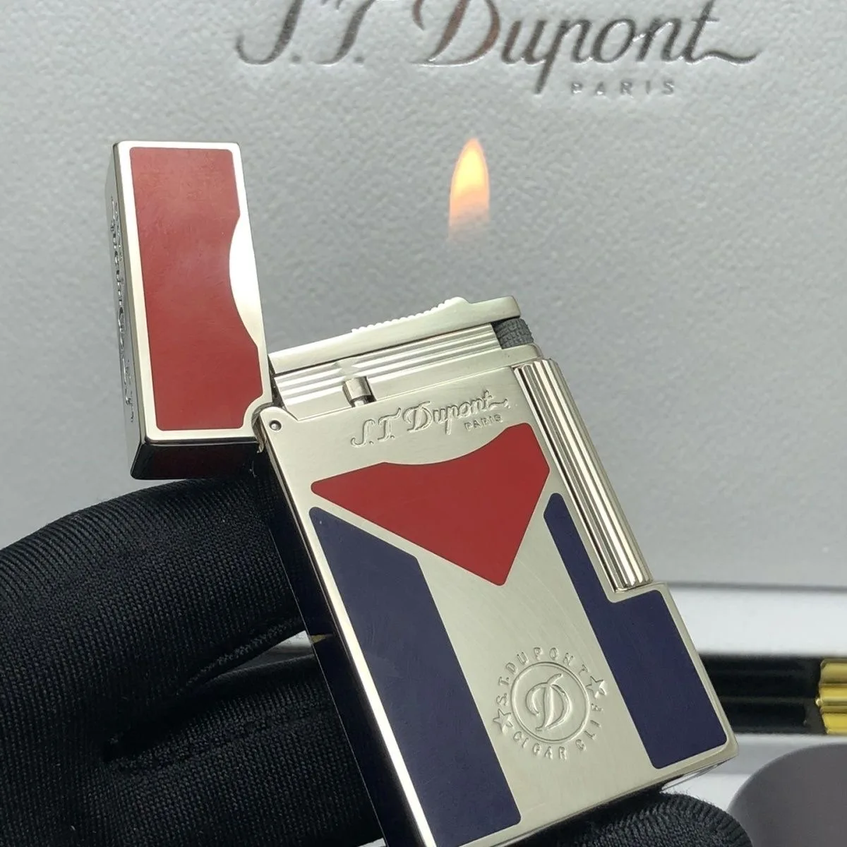 S.T. Dupont Cuba Flag Silver Lighter Collection