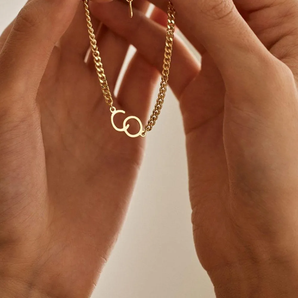 

Custom Initial Latter Bracelet Couples Jewelry Stainless Steel NK Chain Dainty Alphabet Name Bracelests Personalized Gifts