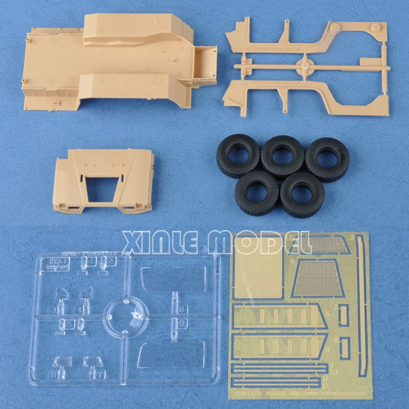 عازف البوق البلاستيك تجميعها خزان أطقم منمذجة 82469 المحارب الصيني 1.5 طن القوات الخاصة للتحويل الطبعة (قطرة) 1/35