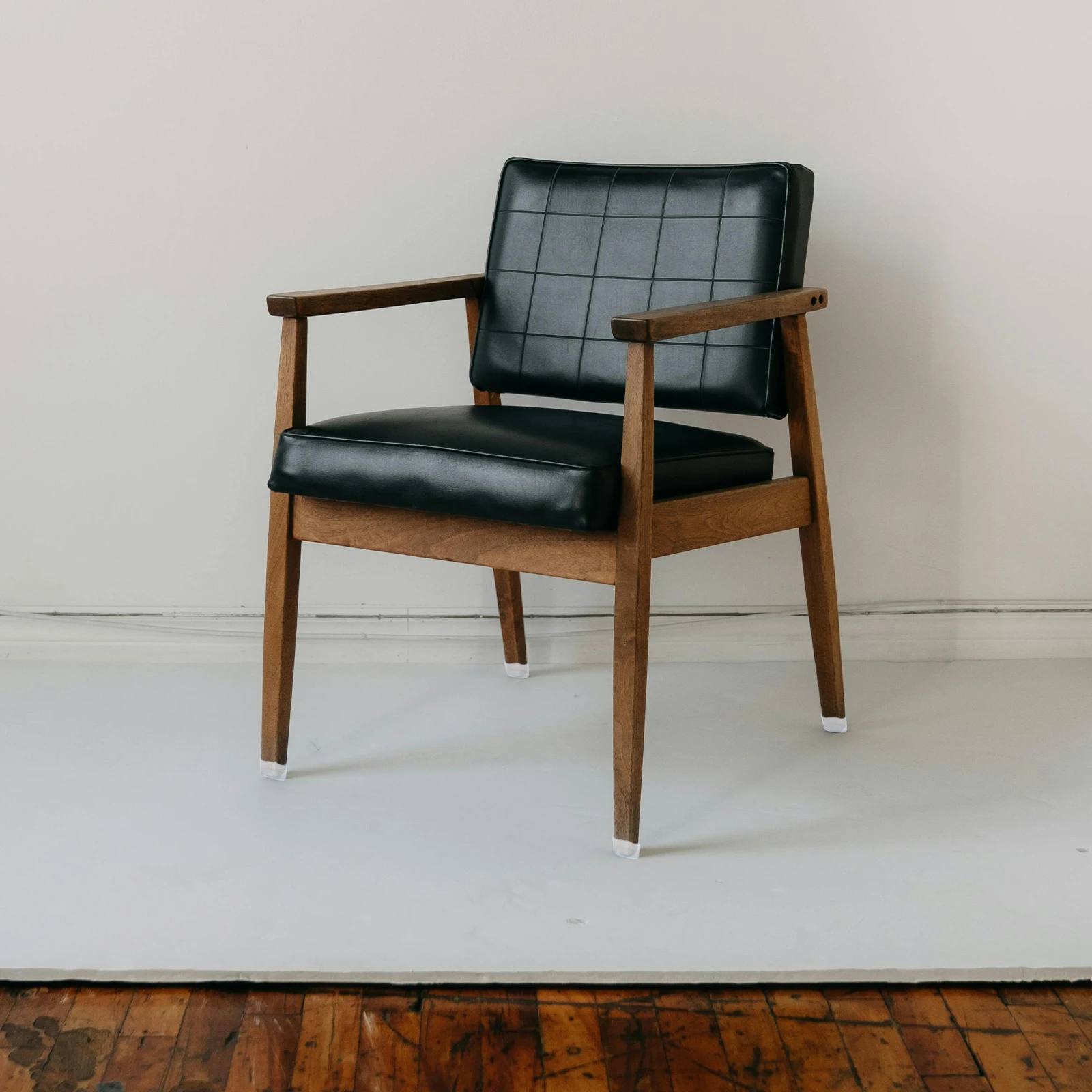 

40Pcs Chair Feet Mats Table Leg Protectors Non-Slip No Adhesive Needed Quiet Movement Furniture Pads