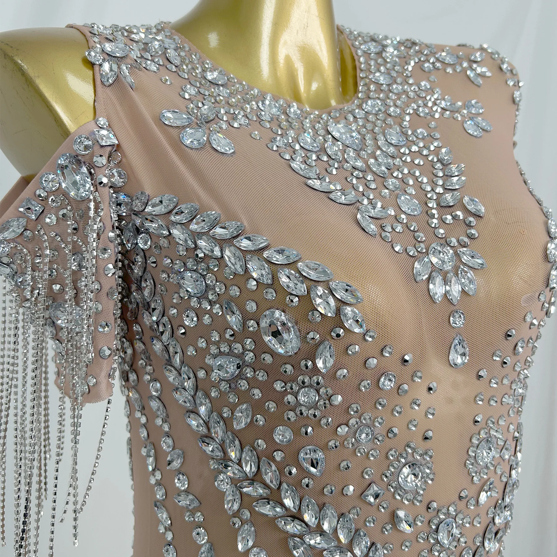 

Luxury Sparkly Crystals Tassel ElegantEvening Gown Sexy Women Birthday Celebrate Party Photo Shoot Wear High-end Outfit Bingpubu