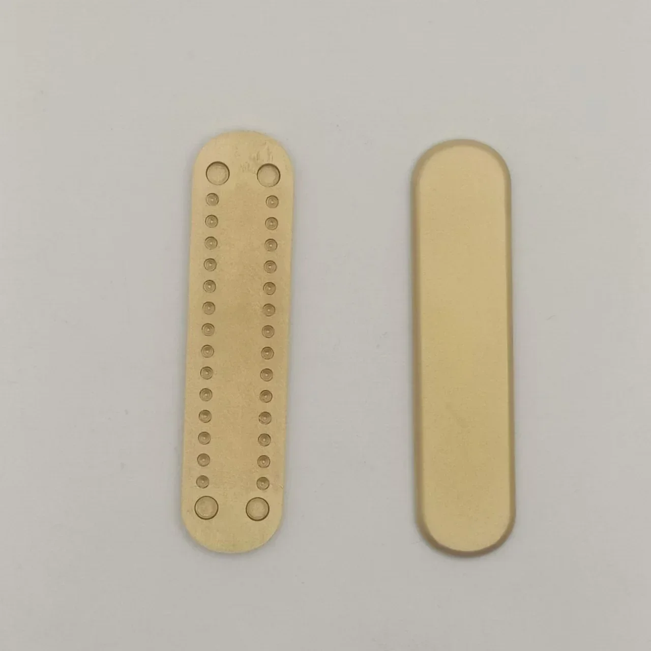 

1 пара латунных ручек ножа, масштабированная для швейцарских армейских ножей Victorinox 58 мм