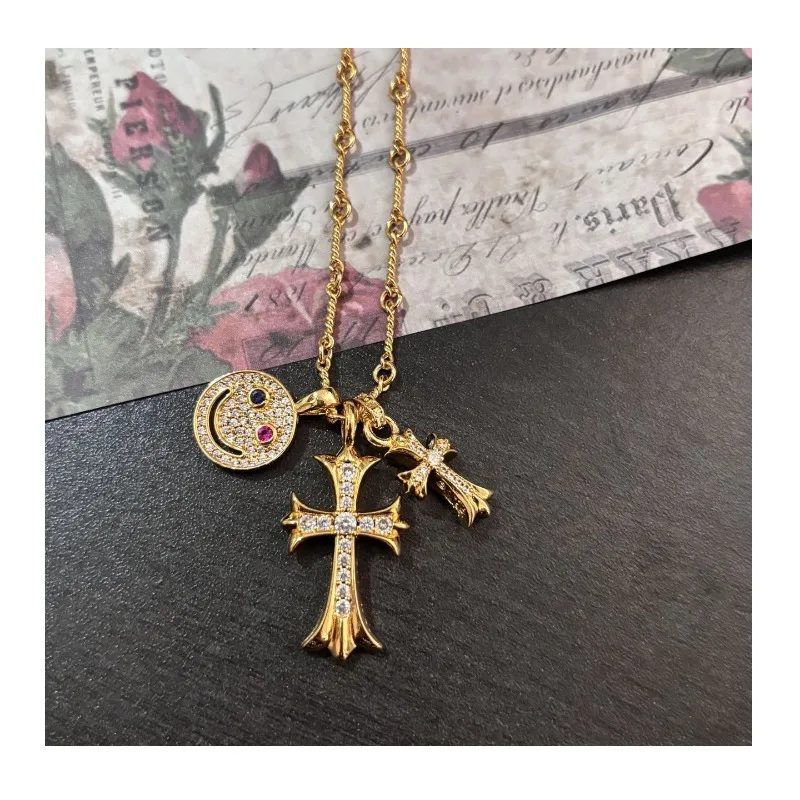 

Trendy Brand Fashion Light Luxury Versatile Gold Diamond Double Cross Pendant Personalized Trend Bamboo Chain Necklace