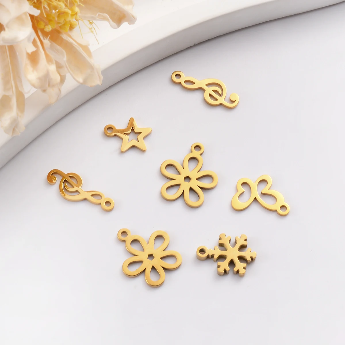 5Pcs Mini Star Butterfly Flower Snowflake Music Note Charms DIY Pendant Necklace Stainless Steel Jewelry Making Accessory