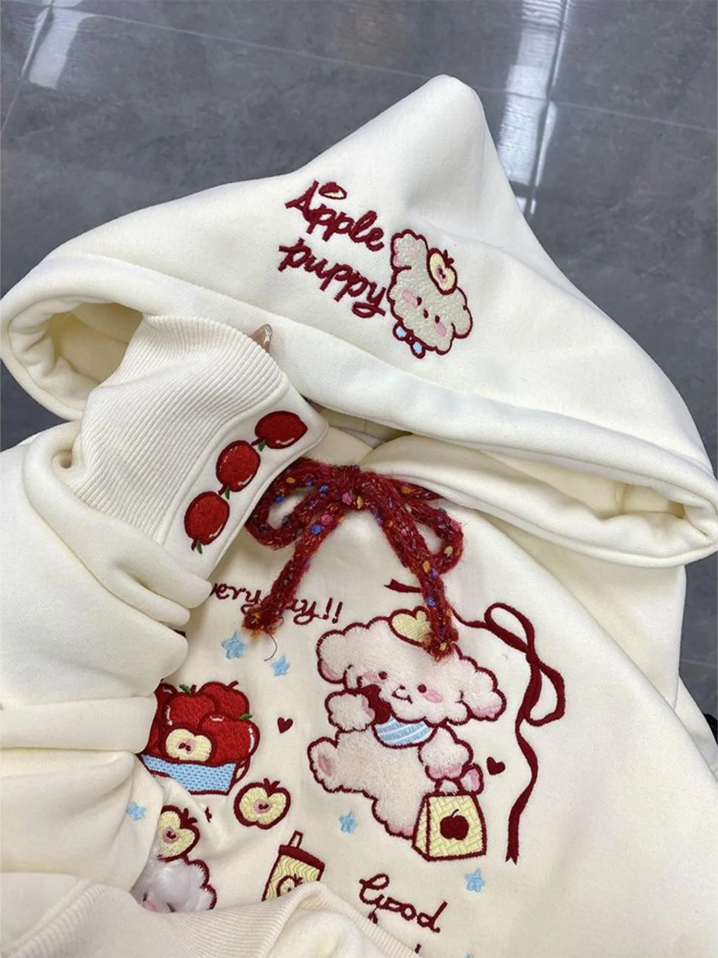 

Cute Little Dog Embroidered Fleece Hoodie College Style Lazy Fashion Slimming Versatile Anti-Aging Top Coat for Women