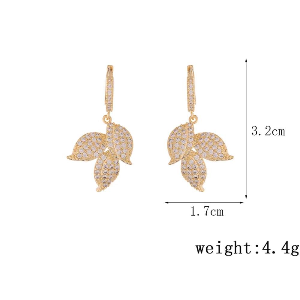 2023 New French Luxury Gold Leaf Delicate Earrings Elegant Zircon Plated 18k Gold Earrings Gift Wedding Party Jewelry Wholesale