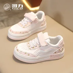 Scarpe per bambini primavera 2024 autunno nuove scarpe per bambini per ragazza Sneakers da tavola traspirante Versatile Top in pelle scarpe per ragazzi e ragazze