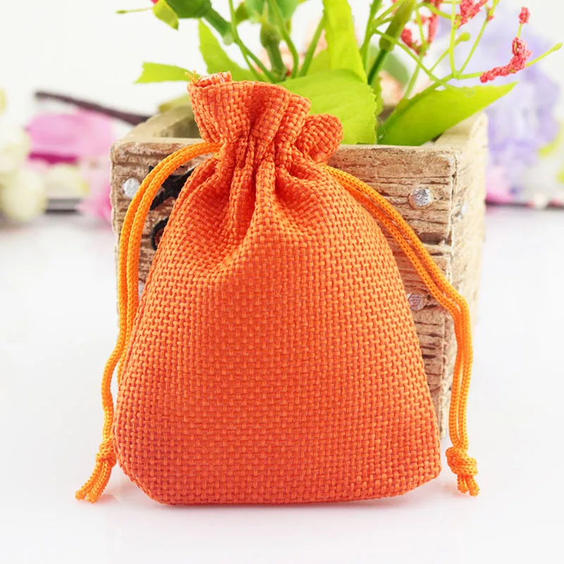Hot 50 Pcs/Lot 7*9cm Khaki Color Natural Burlap Linen Jewelry Travel Storage Pouch Mini Candy Jute Packing Bags for Gift Bag image 3